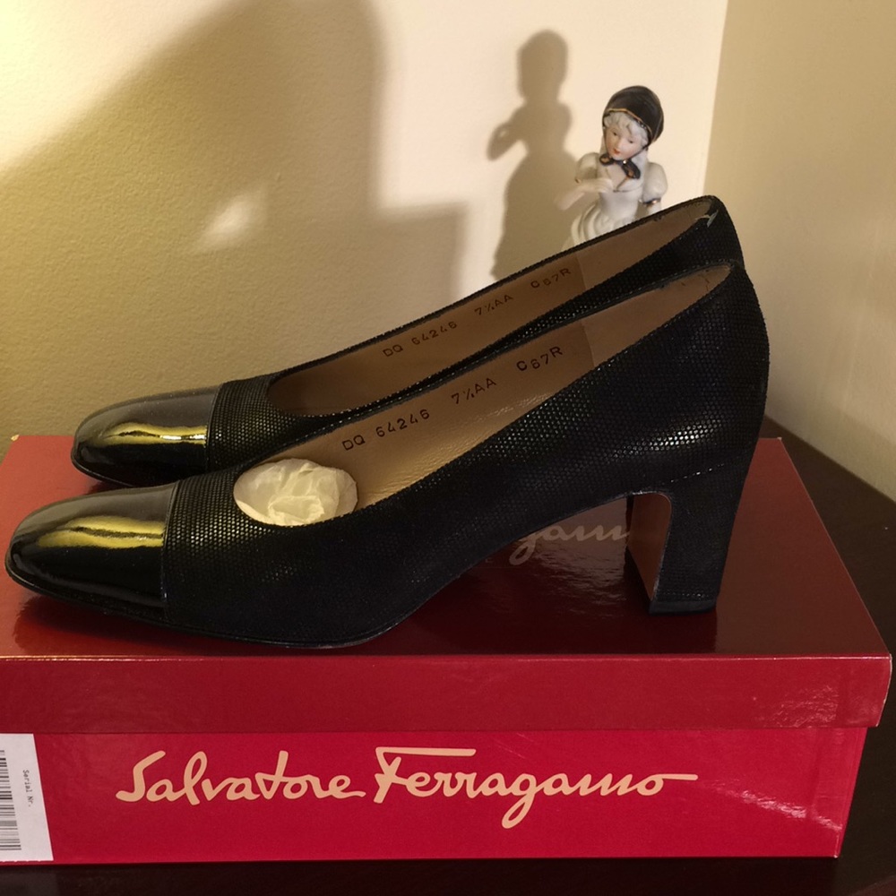 salvatore ferragamo classic heels - Picture 4 of 8
